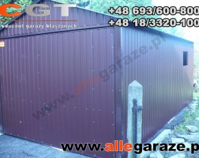 Garaż blaszany 3,5x6 dwuspadowy brązowy RAL 8014 brama uchylna