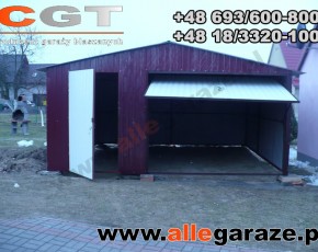 Garaż blaszany 5x5 dwuspadowy wiśniowy RAL 3005 brama uchylna