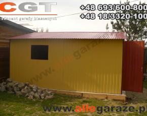 Garaż blaszany 5x5 dwuspadowy piaskowy RAL 1002 brama uchylna