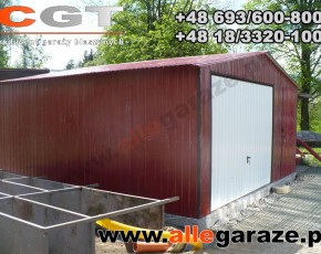 Garaż blaszany 5x5 dwuspadowy wiśniow RAL 3005 brama uchylna