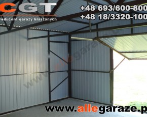 Garaż blaszany 5x5 z zadaszeniem dwuspadowy grafit RAL 7024 brama uchylna 